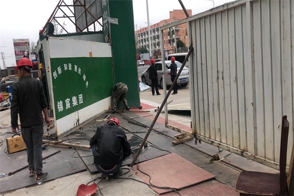 江蘇錦宸集團有限公司選擇徐州海角成人伦乱社区科技有限公司鐵大門產品