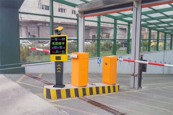WWW.海角社区.COM